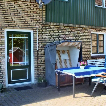 Διαμέρισμα Detjens - In Ruhiger Lage Mit Terrasse Und Garten *