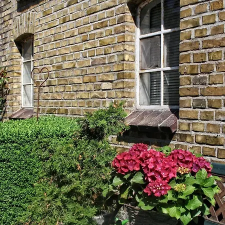Διαμέρισμα Detjens - In Ruhiger Lage Mit Terrasse Und Garten